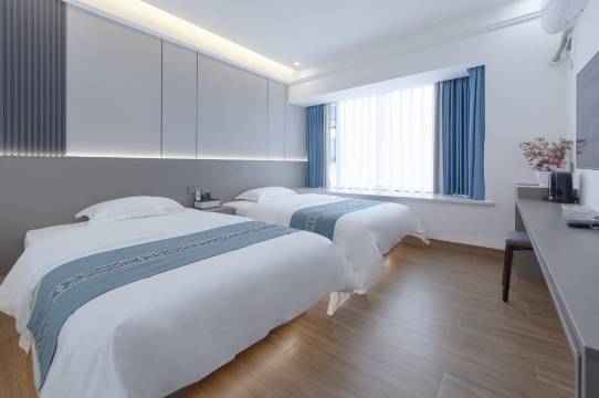 锦栖民宿(张家界高铁西站店)