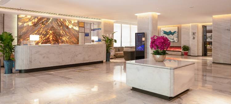 十堰嘉华假日酒店(五堰商场人民医院店)图片