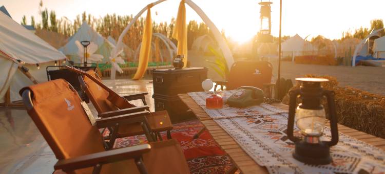 敦煌沙坡头野奢国际沙漠露营基地图片