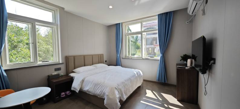 养马岛伴海民宿图片