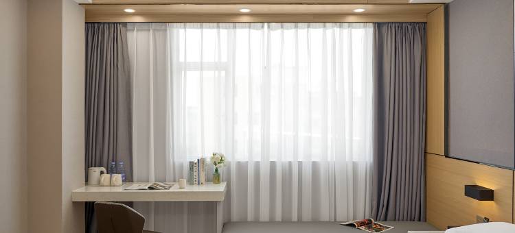 壹加壹精品(广州新白云国际机场店)图片