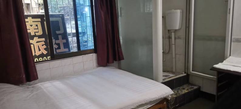 安岳南门旅社图片