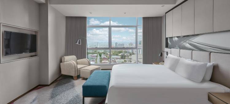 马尼拉广场皇冠假日酒店(Crowne Plaza Manila Galleria)图片