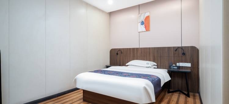 逸米酒店(广州五羊邨地铁站中山眼科中心店)图片