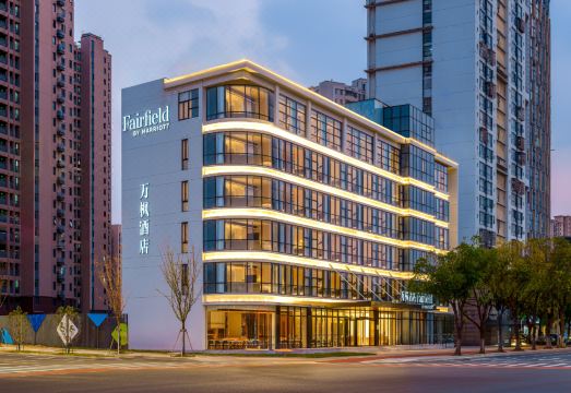 常熟万豪万枫酒店外景图