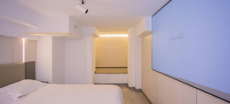 星辰万象电竞酒店(临沂华润中心万象汇店)图片