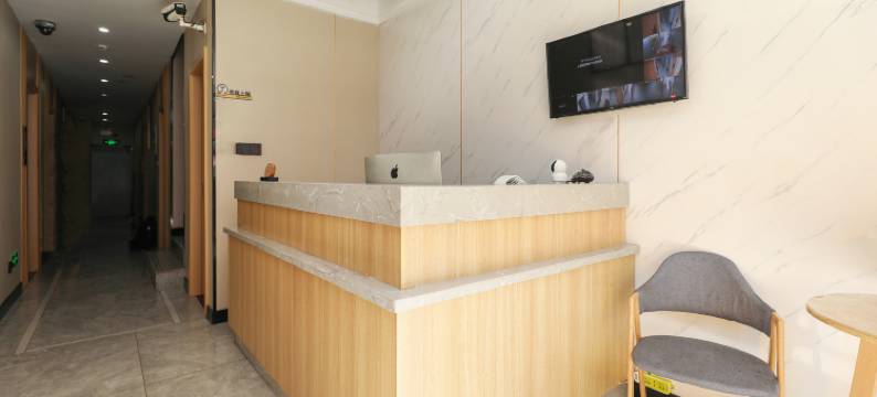 南京城市轻氧酒店(夫子庙景区三山街地铁站店)图片