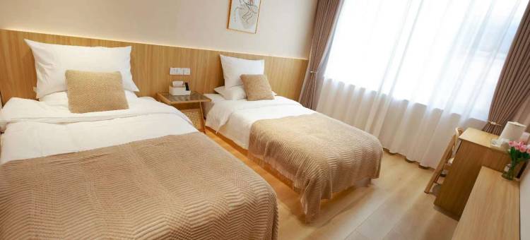 洛城·暖舍民宿(洛阳龙门高铁站宝龙广场店)图片