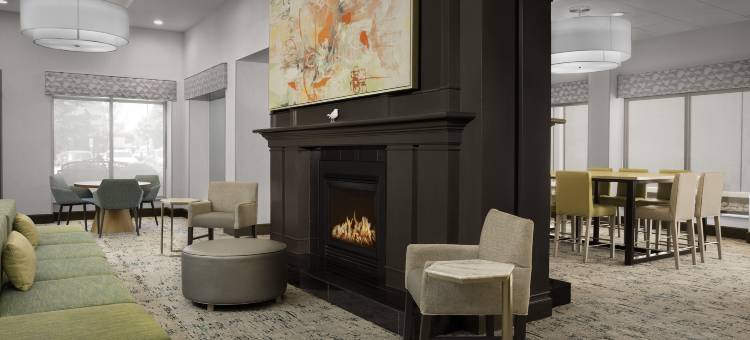 罗里首都大道 I-540 希尔顿花园酒店(Hilton Garden Inn Raleigh Capital Blvd I-540)图片