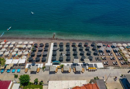 Diplomat Suites Hotel Overview