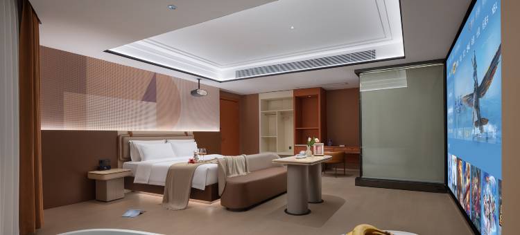 江门花沐禧酒店(新会冈中大道世纪广场店)图片