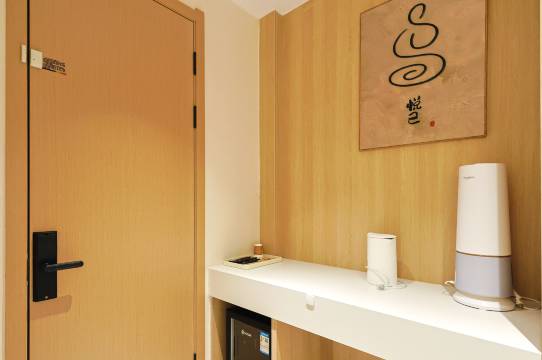 伴山·轻奢旅宿民宿(延吉万达广场延吉西站店)图片