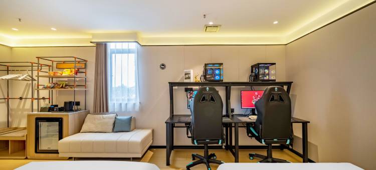 雷神电竞酒店(昆山张浦店)图片