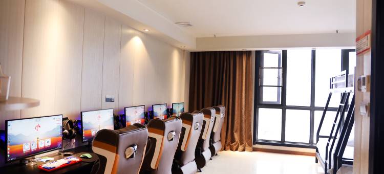 斗鱼电竞宾馆(淮南八公山店)图片