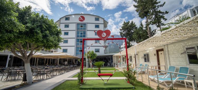 阿玛斯古尔海滩酒店(Armas Beach)图片