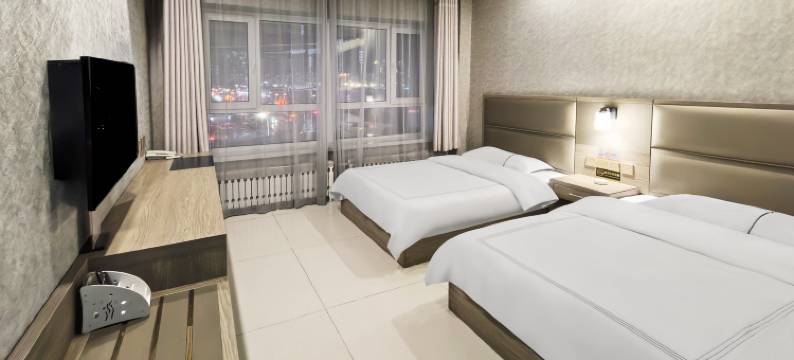 蓝山宾馆(赤峰高铁站店)图片