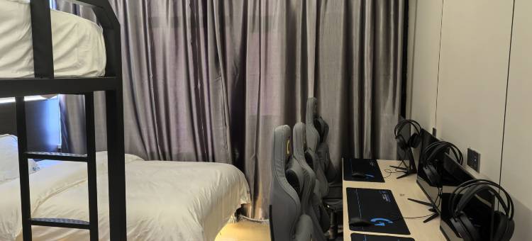 半十先生酒店图片