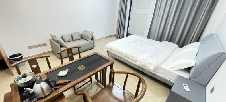 广州喀秋莎公寓(中国铁建环球中心店)图片