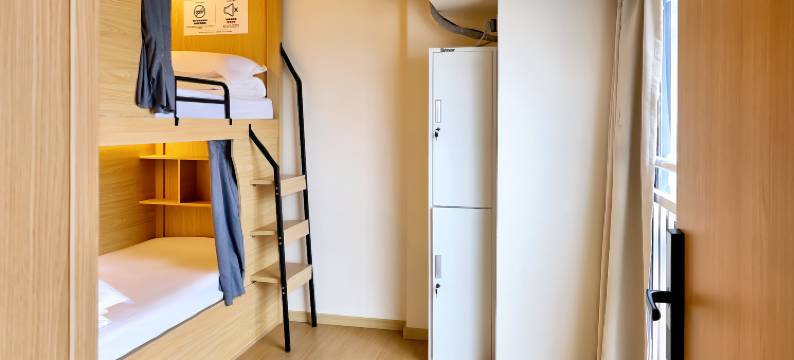 BAMBOO斑驳青年旅舍(成都火车南站店)图片