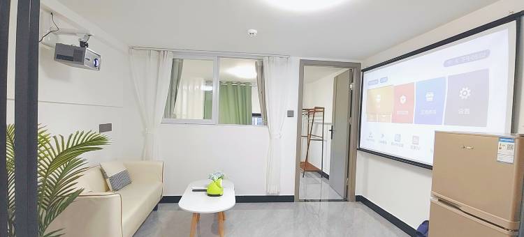小猫猫影院公寓(福州火车南站店)图片