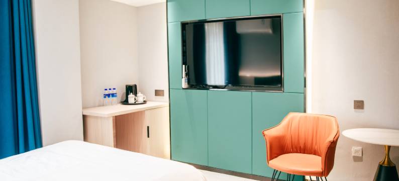 雨林居酒店(西双版纳勐腊客运站店)图片