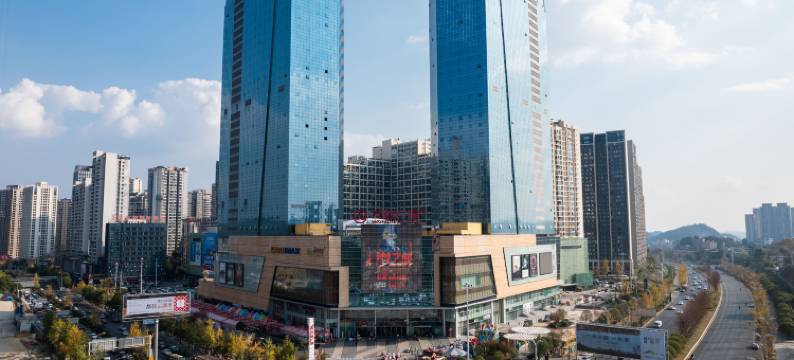 贵阳雅居轩·轻奢影音酒店(恒大中央广场店)图片