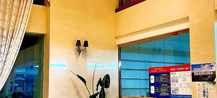 青河青龙湖大酒店图片