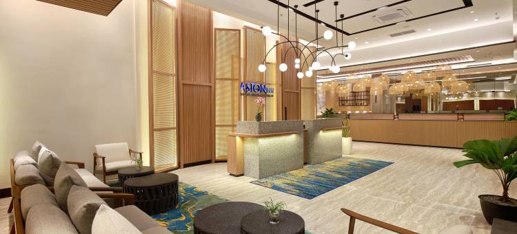 望加锡阿斯顿洛萨里海滩旅馆(Aston Inn Pantai Losari Makassar)图片