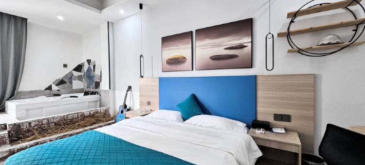 多呈酒店(南宁邕武路地铁站店)图片