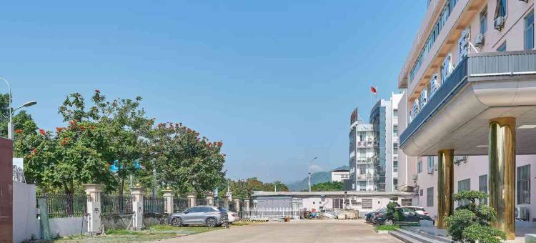 西岸智享酒店(南靖店)图片