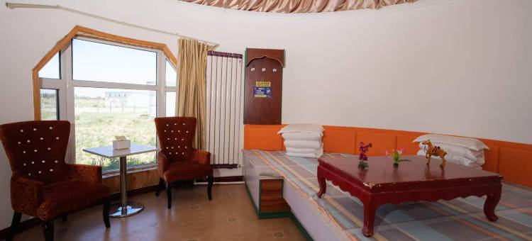 伊金霍洛旗布拉格草原蒙古包图片