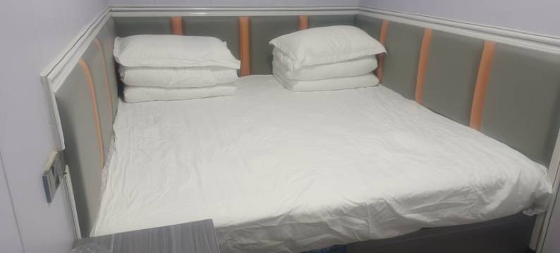 若尔盖唐克镇二洒美食城民宿图片