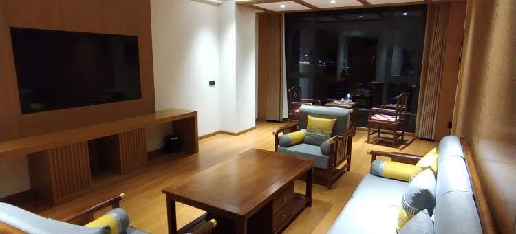 囊谦玉珠峰大酒店图片