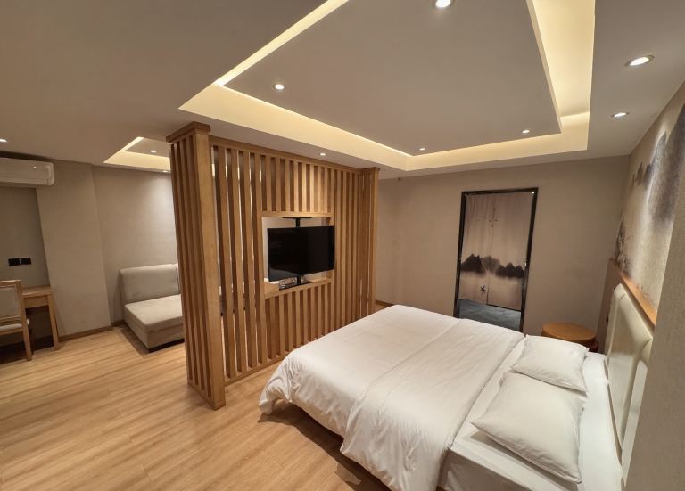 Junyi Select Hotel (Ning'er Dongmen Road store) Over view