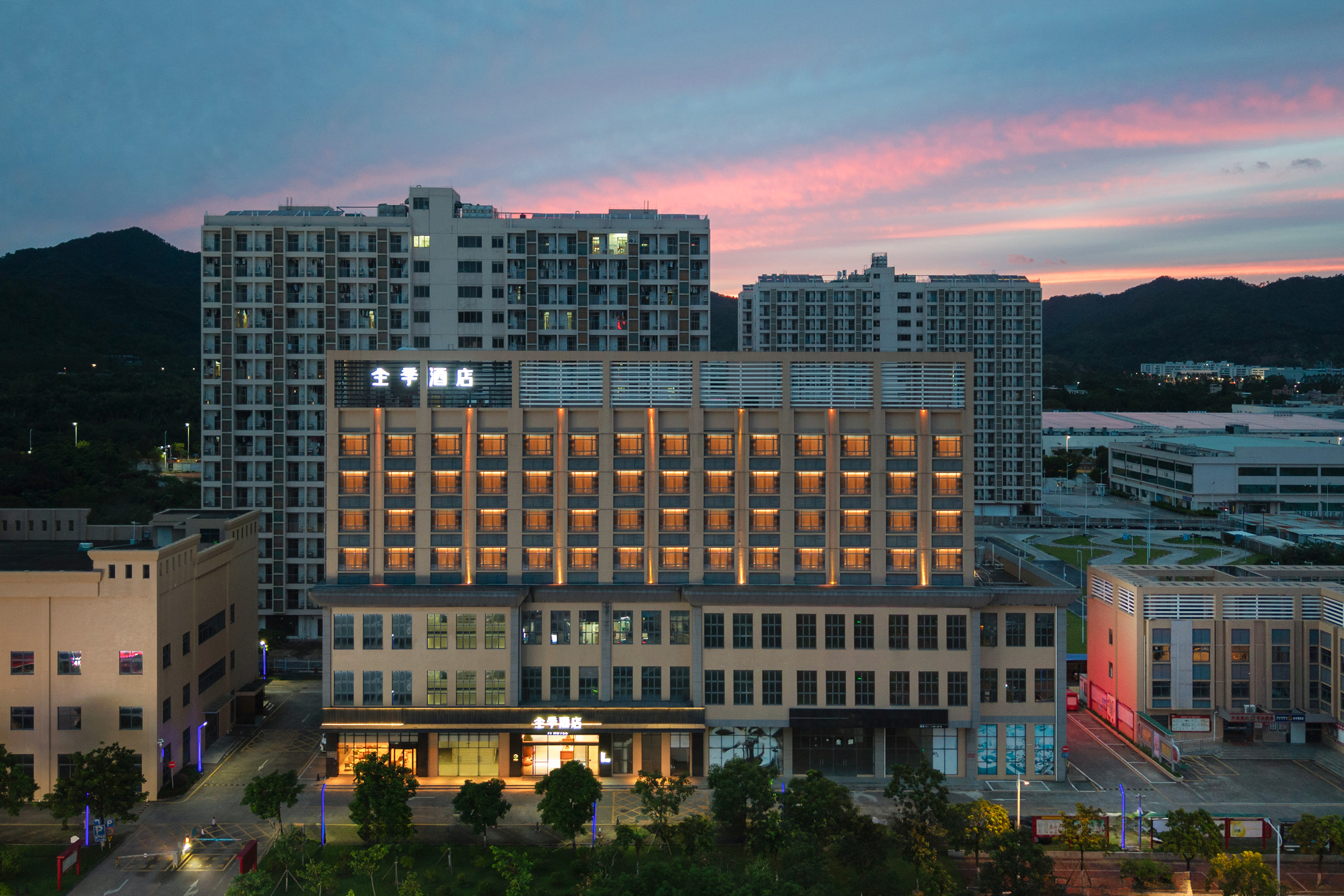 JI Hotel (Zhuhai Tangjiawan University Town)Over view