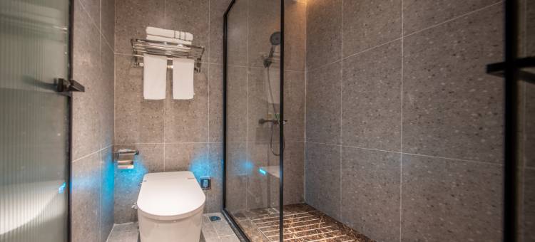 光速E居电竞酒店(佛山南海万科广场千灯湖度假区店)图片