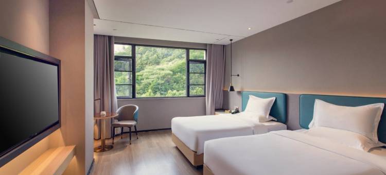 潮漫酒店(十堰万达广场店)图片