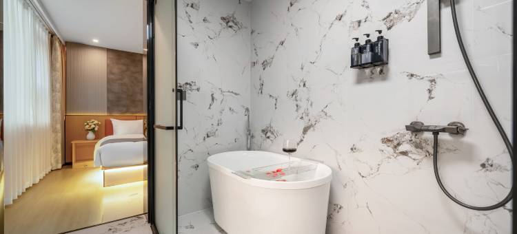 千易智选酒店(麒龙习水印象店)图片