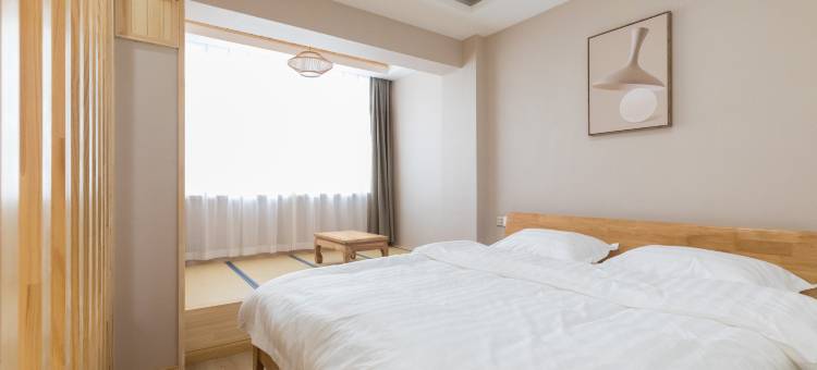 尚品精选酒店(丹东火车站鸭绿江断桥店)图片