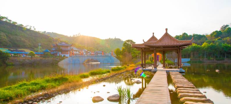 兴宁熙和湾福来登酒店图片