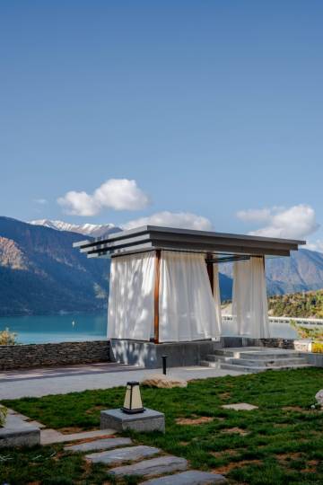 林芝藏南桃谷酒店图片