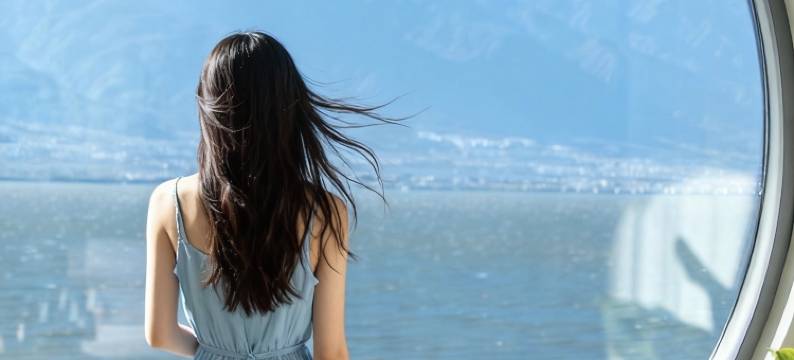 大理娜莉娅Nalia·Villa Holiday海景度假民宿(大理机场洱海店)图片