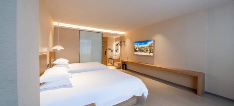 云水·栖舍(福州烟台山景区滨海快线三叉街地铁站店)图片