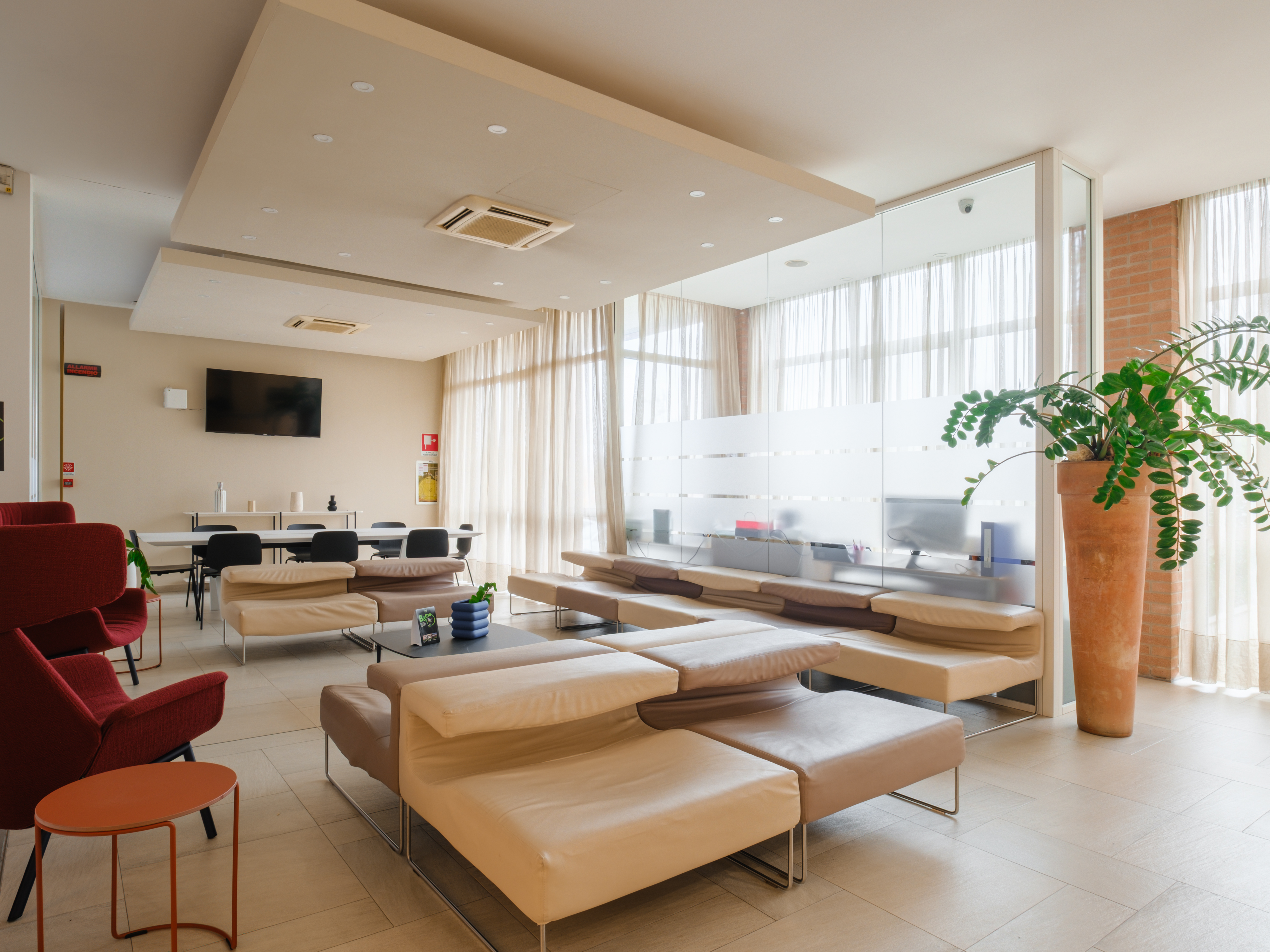 B&B HOTEL RemiliaOver view