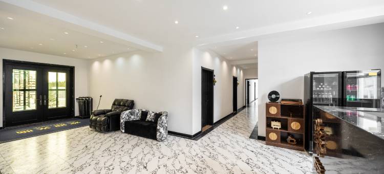 花筑·麓隐别院(长白山高铁站二道白河店)图片