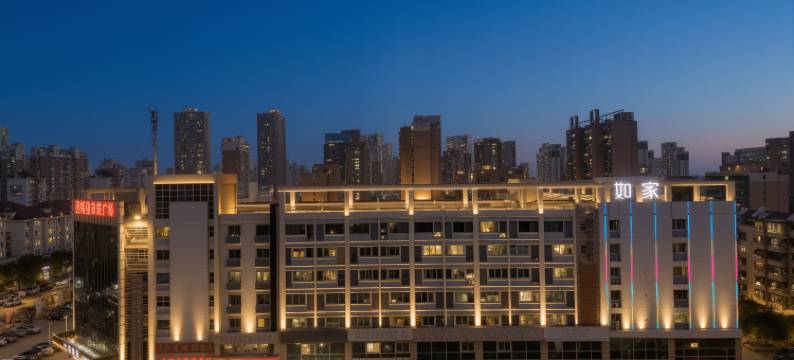 睿柏·云酒店(合肥史河路高铁西站店)图片