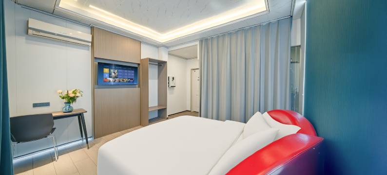 青云汉庭酒店(新泰市青云购物广场店)图片