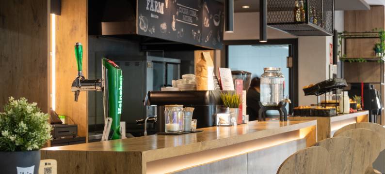 宜必思巴塞罗那格拉诺列尔斯蒙特梅洛酒店(Ibis Barcelona Montmelo Granollers)图片