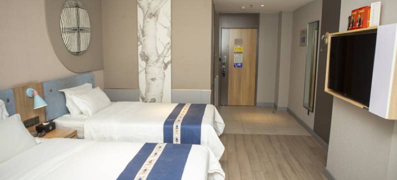 昌吉馨雅居酒店图片