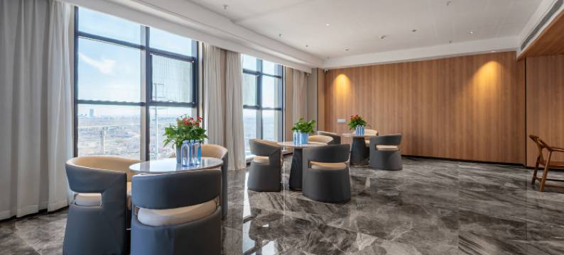 柏纳酒店(伊犁哈萨克自治州博物馆店)图片